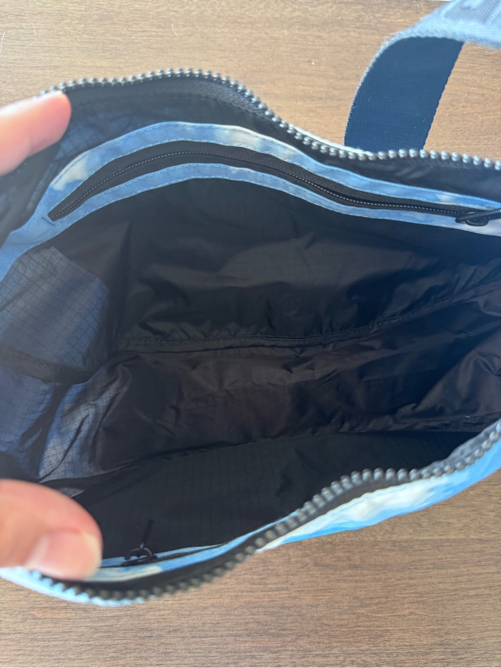 BAGGU Medium Crescent Cloud Print - Picture 2 of 4